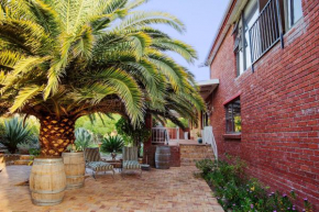 Staymore Cape Winelands Homestay